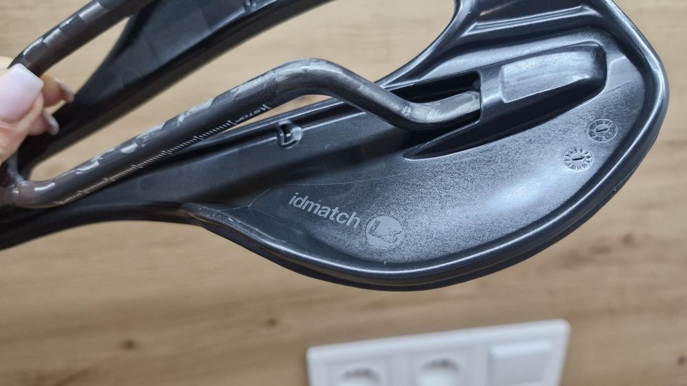 Сидіння Selle Italia SLR Superflow L3 Boost Carbon 145 mm сідло,сідушк