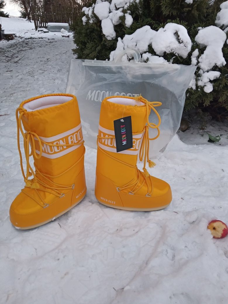Oryginalne śniegowce Moon Boot buty w góry 39-41