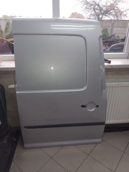 VW Caddy 15- drzwi prawe przesówne boczne  MAXI LONG laker kod LA7W