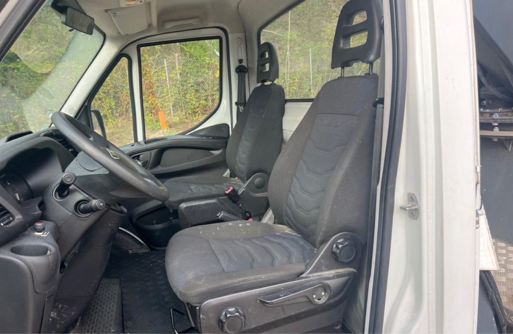 IVECO 35s16 GRUA CESTO 18 METROS APENAS 29.000km ###OPORTUNIDADE###