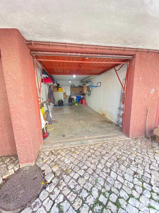 Venda de garagem box externa