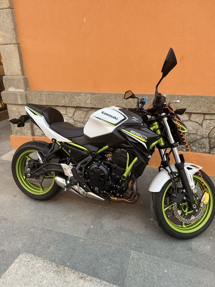 Kawasaki Z650 seminova