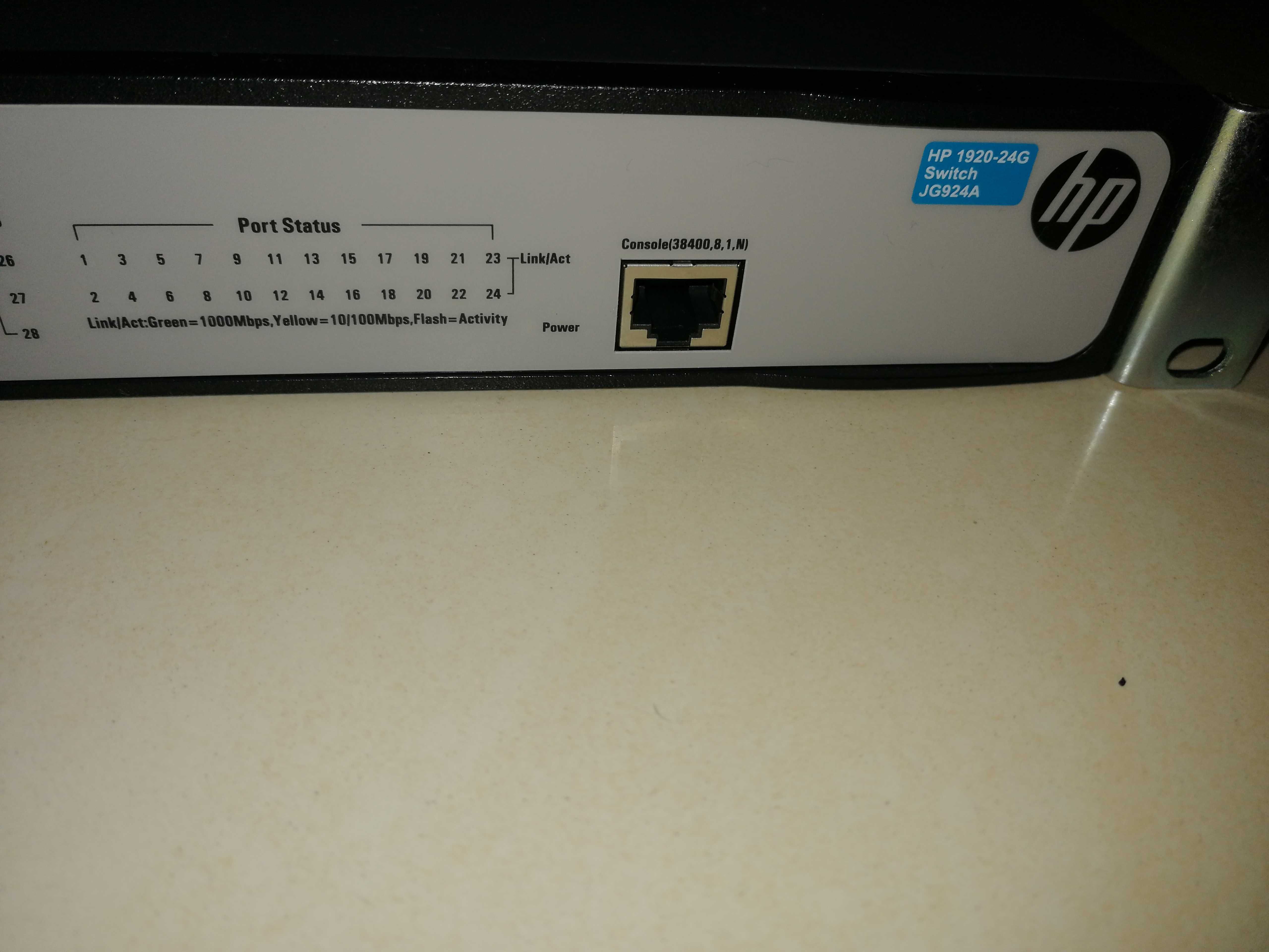 SWITCH HP 1920-24G 24x1GB 4xSFP JG924A gigabit