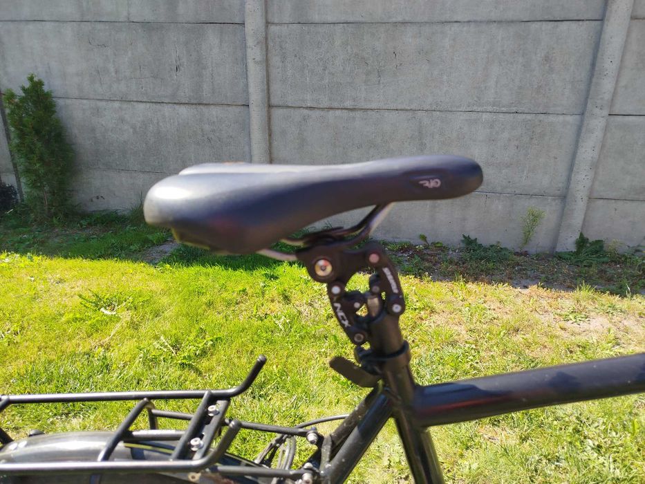 Rower Trekkingowy KTM TERAMO Koła 28 Cali Rama 56 cm 22 cali DEORE XT