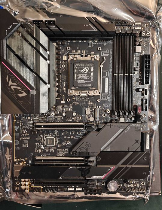 Asus Strix B650E-E Gaming Wifi