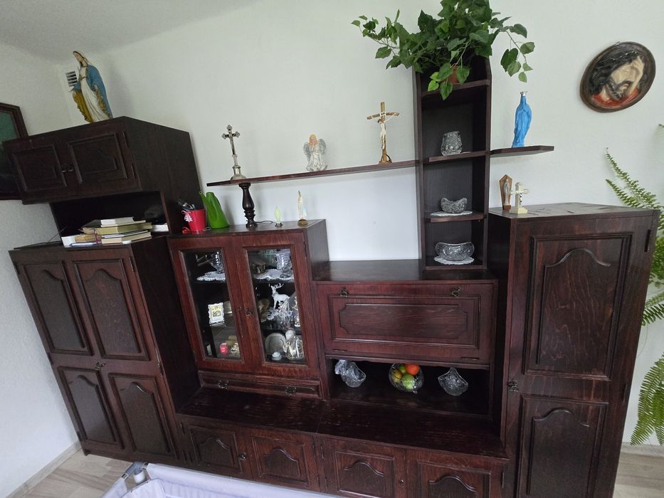 Szafa i meblościanka vintage za darmo do oddania