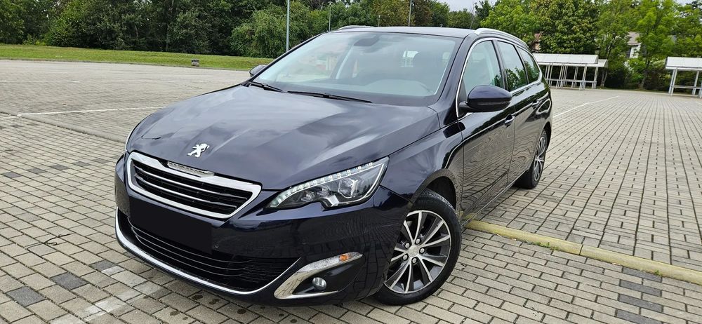 Peugeot 308 1.6 BlueHDi 115KM/full LED/navi/panorama/bezwypadkowy/serwisowany