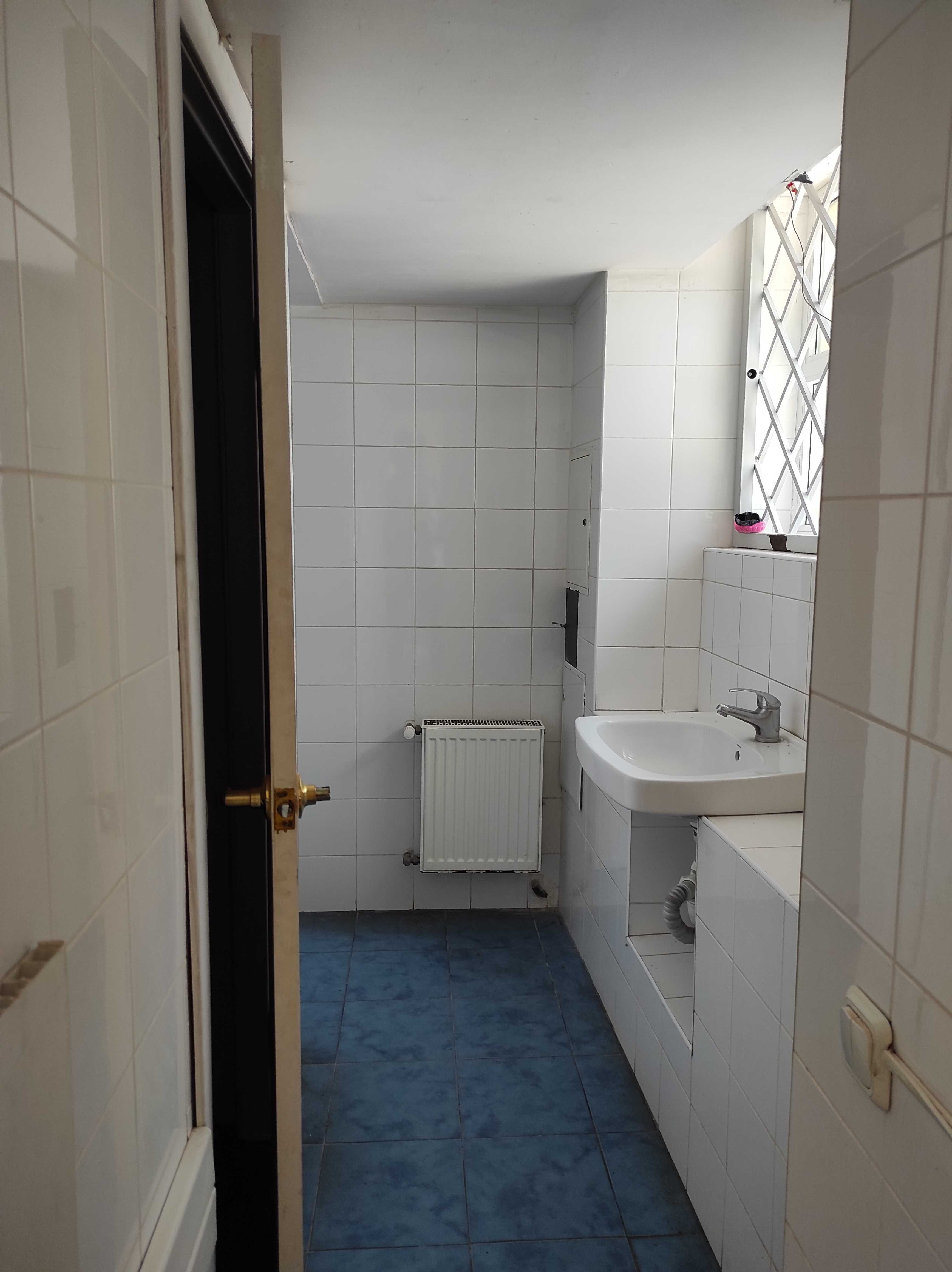Сдам помещение в центре. 150 м2,. Фасад. Банк, магазин, офис.