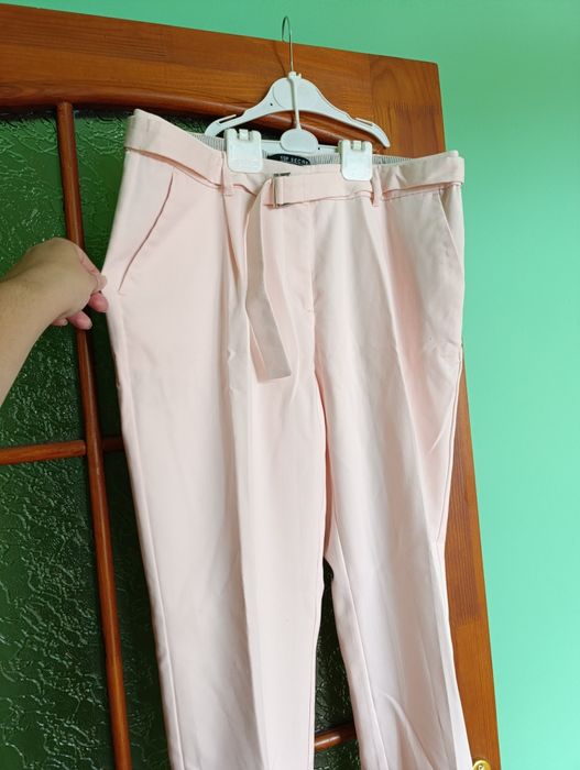 Штани нові жіночі