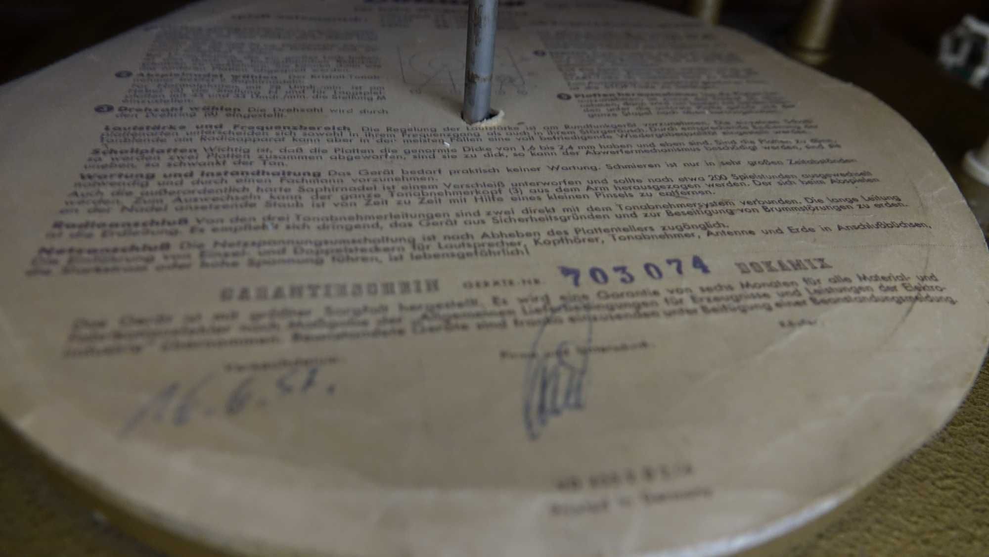 Szafa grająca z radiem i gramofonem -  LATA 50'