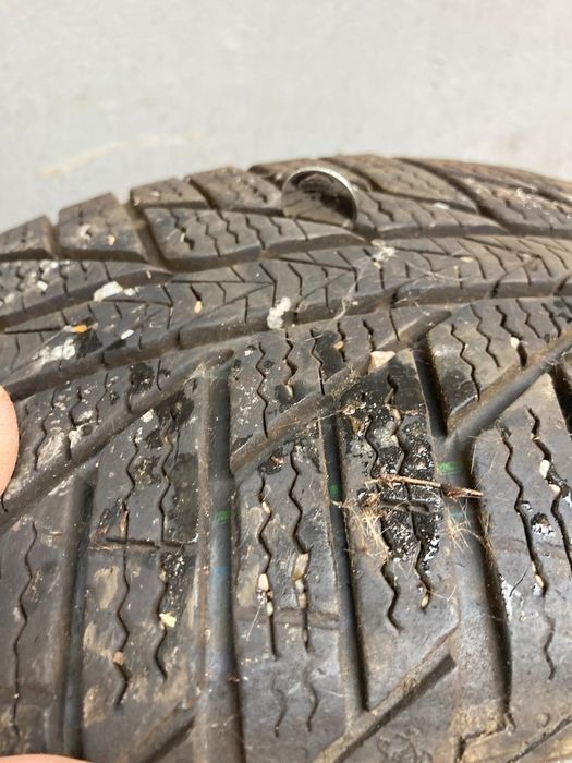 Шины зимние 205 /60 R 16