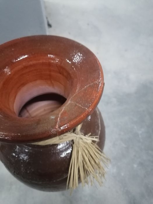 Jarrão em Barro Decorativo Usado