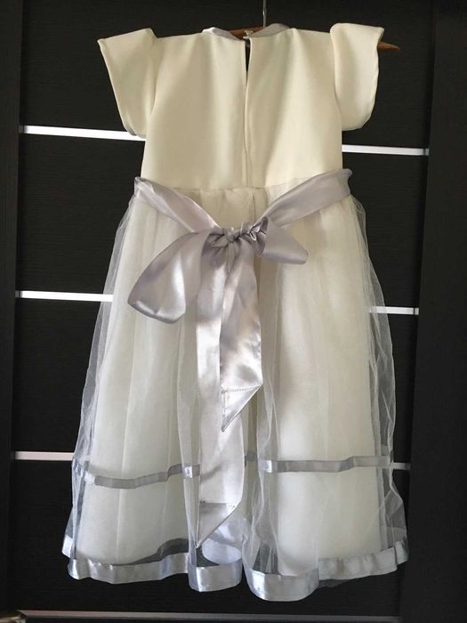 нарядное платье для девочки