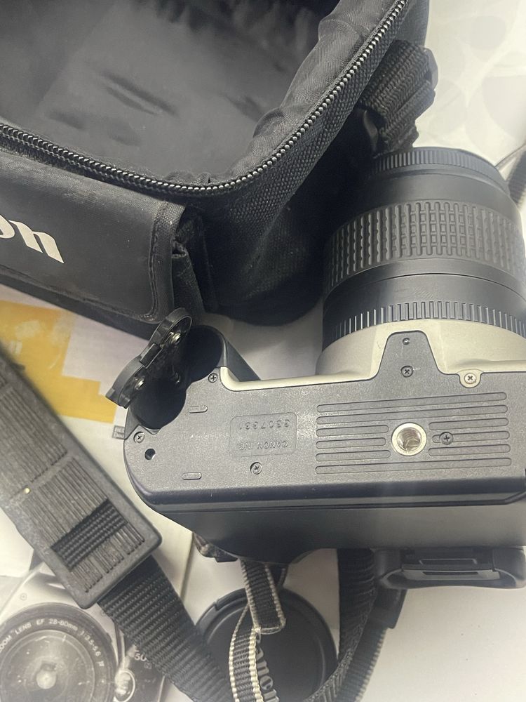 Фотоапарат Canon