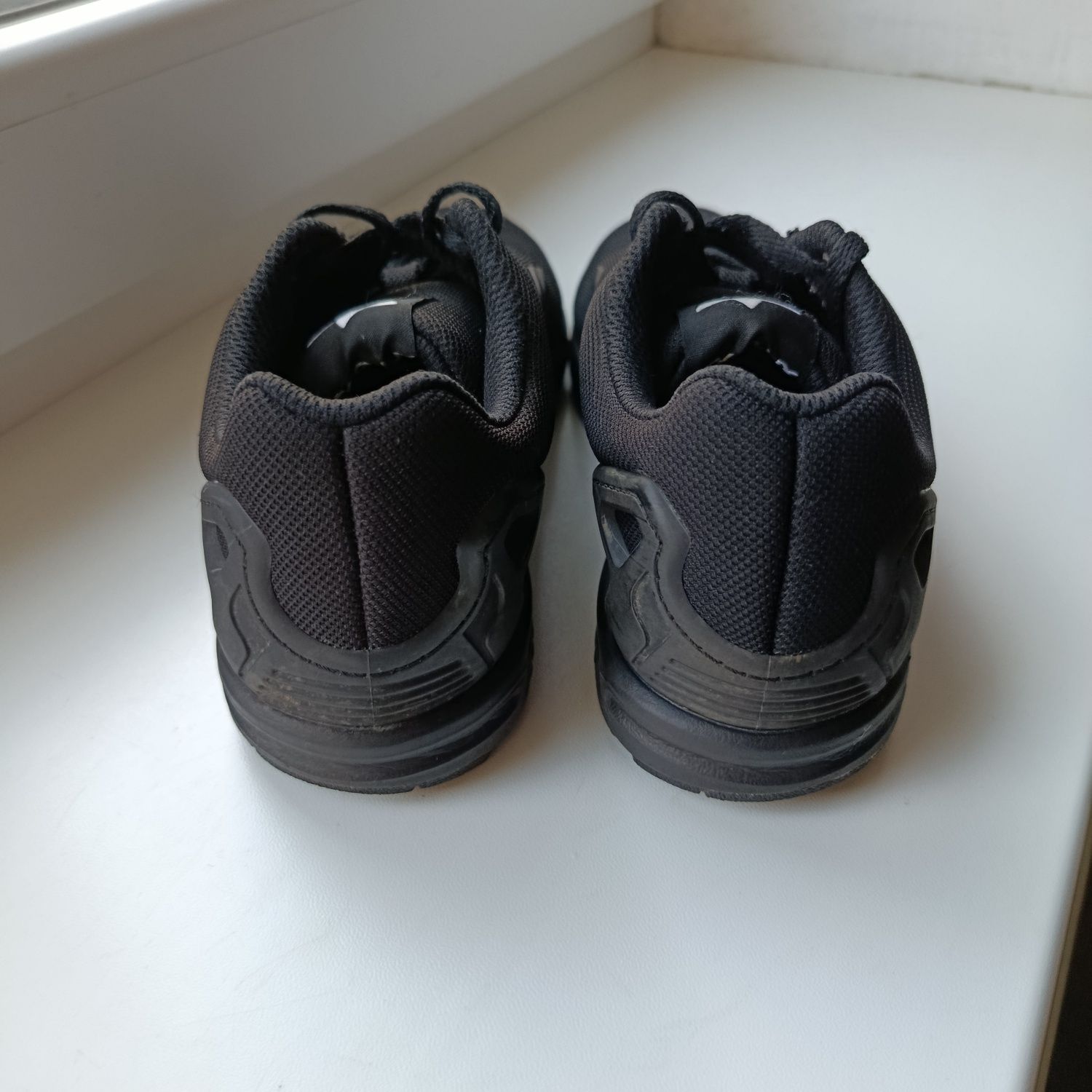 Кросівки ADIDAS TORSION розмір 35 1/2. Оригінальні