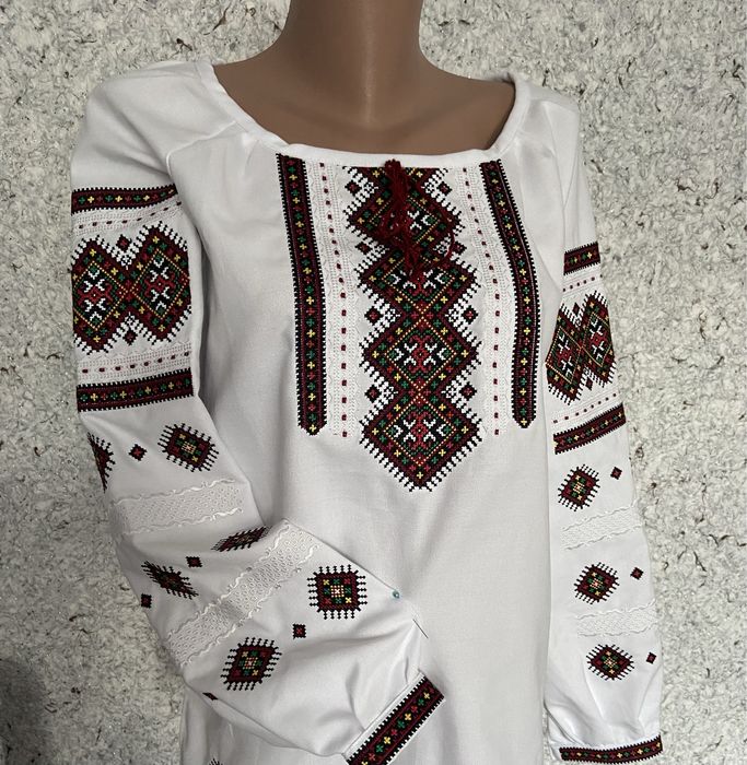 Вишиванка жіноча Вишита блуза