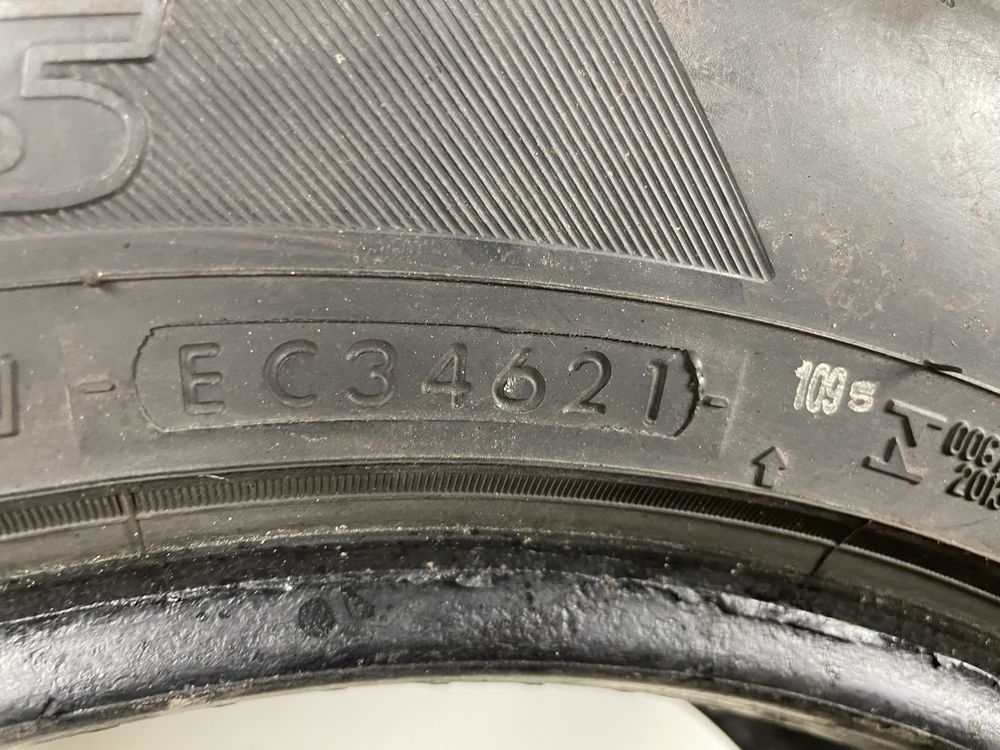 235/70R15 102T Yokohama Geolandar A/T