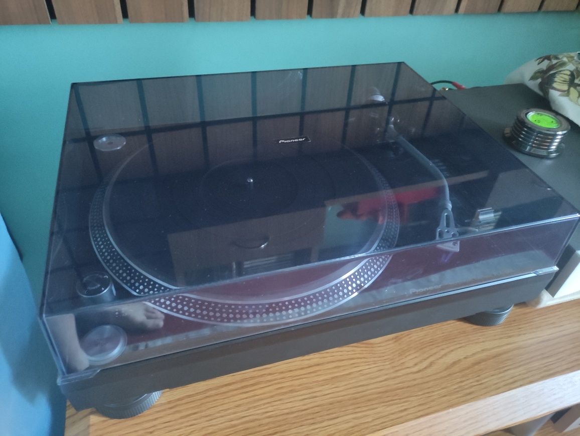 Pioneer PLX-1000 с головкой Ortofon 2M Blue (Technics SL 1210 1200)