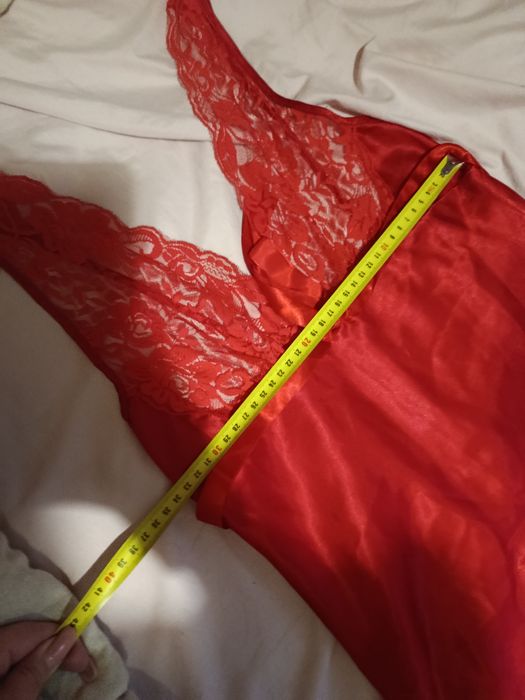 Жіноча нічна сорочка