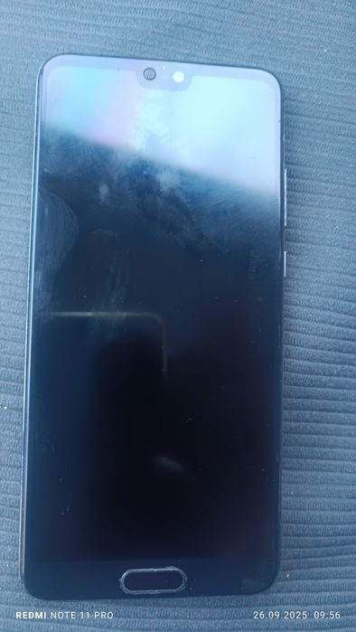 Продам Huawei P20 4/128