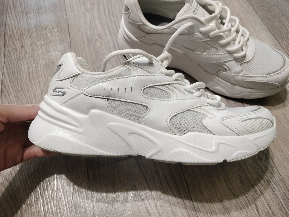 Кросівки Skechers