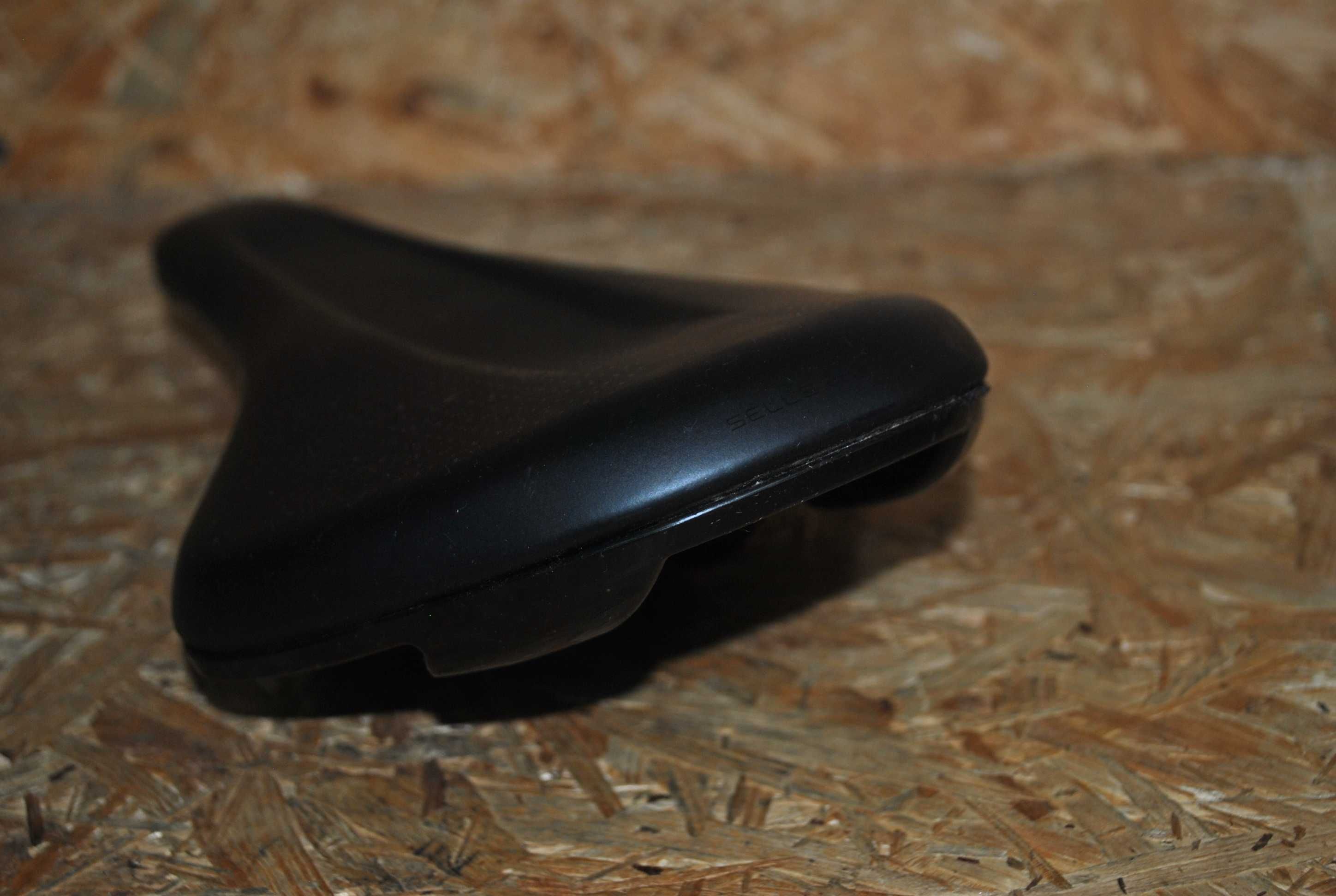 Siodełko Selle Royal Comfort Groove 145x255mm Mtb gravel