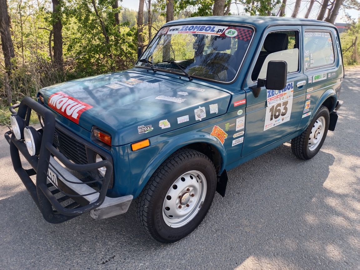 Lada Niva 4x4 Łada wspomaganie