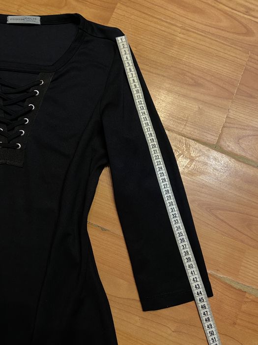 Платье чёрное красивое по фигуре