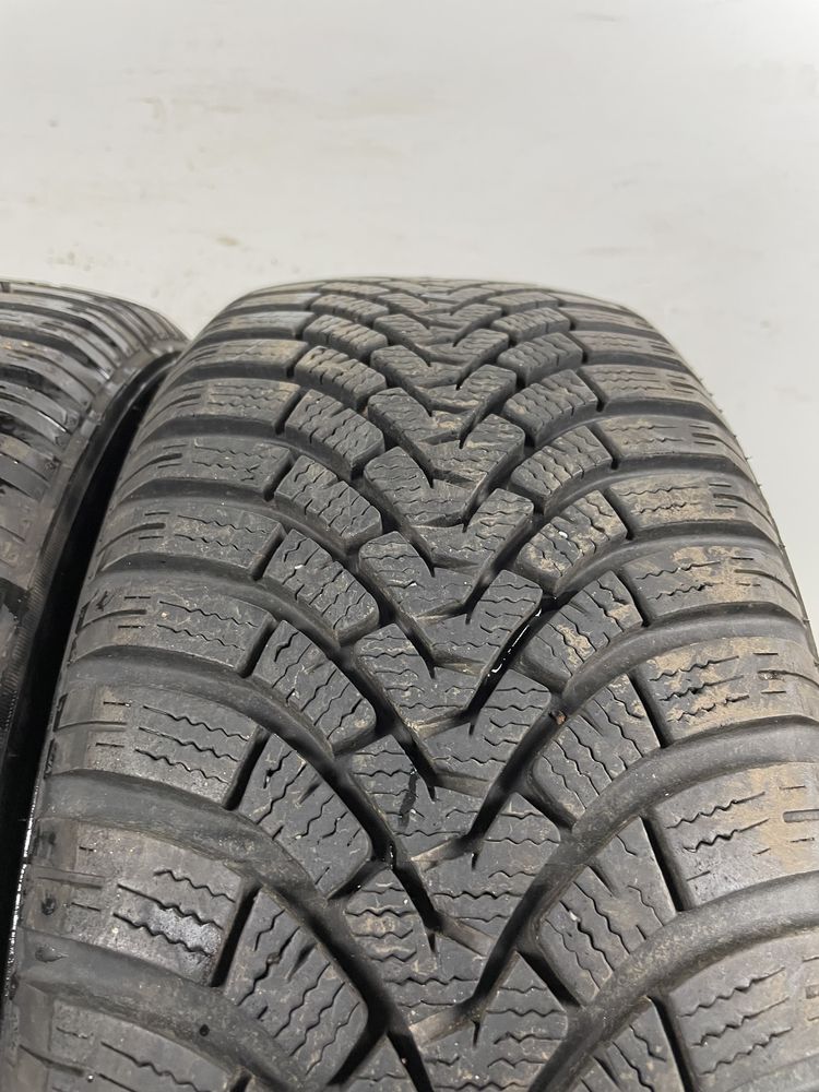 185/60R14 82T Falken Eurowinter Hs01
