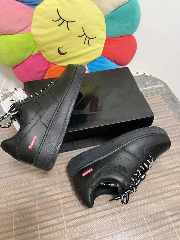 *NoweNikeAirForce1Supreme*Black.36