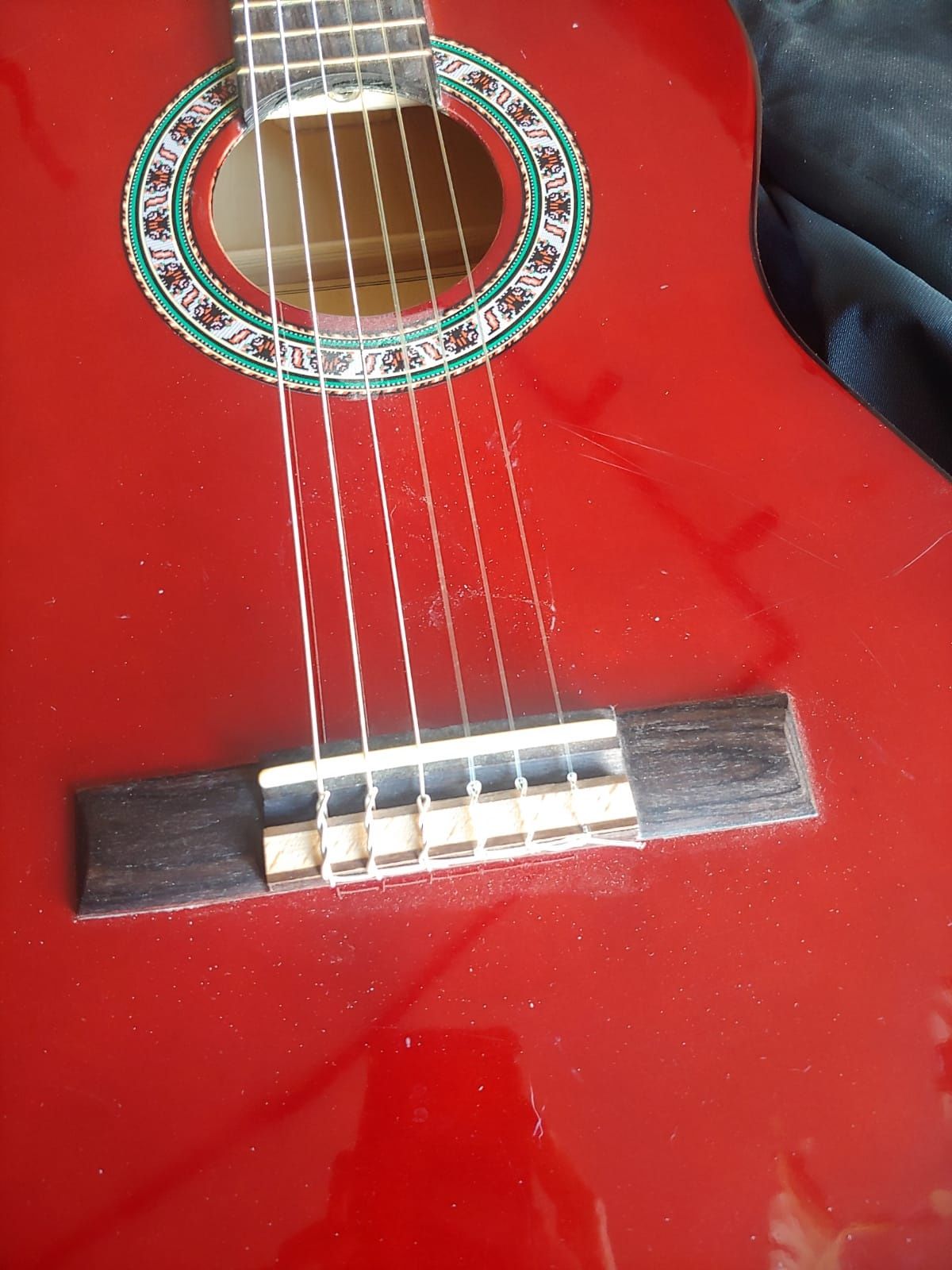 Gitara akustyczna