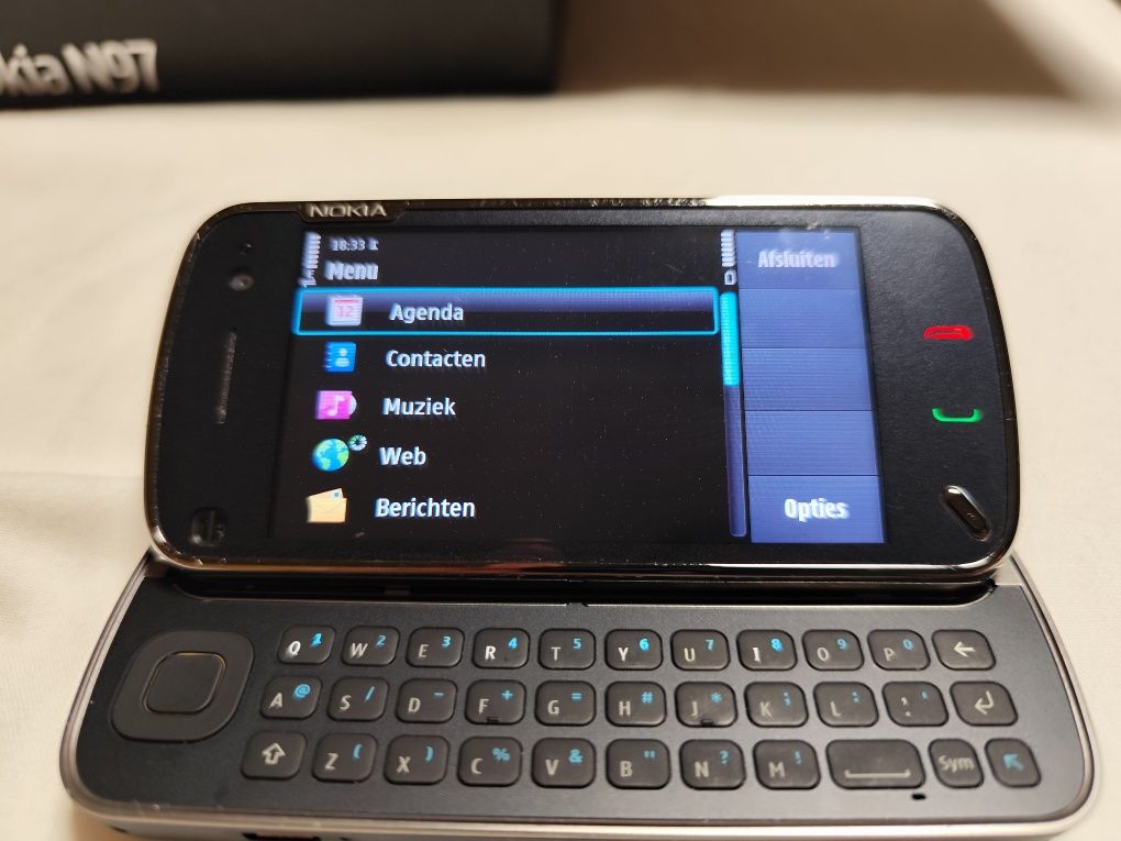 Nokia N 97 повністю весь комплект