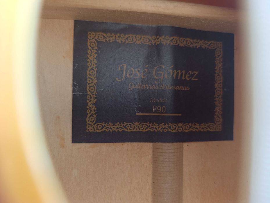 EXCLUSIVO! Guitarra Flamenca Como NOVA