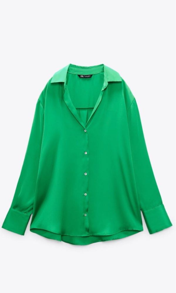 Camisa acetinada verde ZARA
