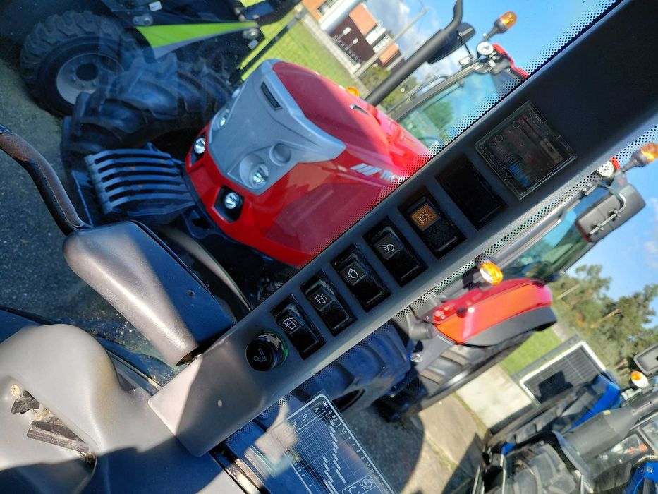 Trator usado NEW HOLLAND TN 55 S