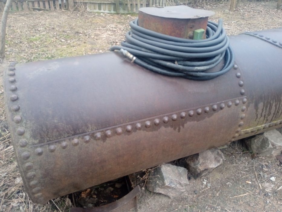 Продам бочку для води