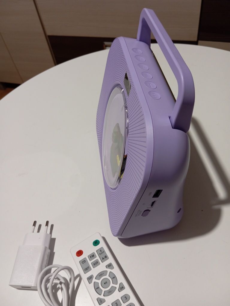 Przenośny CD player bluetooth , USB,TF