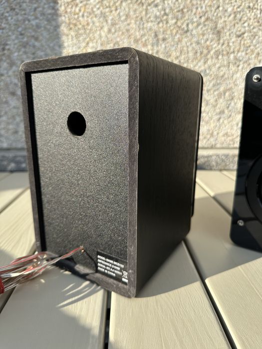 Колонки Philips чорні