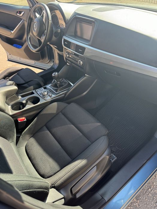 Продам Мазду СХ 5 2015 року рестайлінг 
Дизель 2.2 ( Biturbo) 175 кс