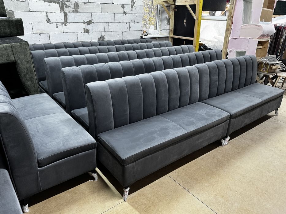 Дивани стільці крісла від виробника для ресторанів кафе кавярнь