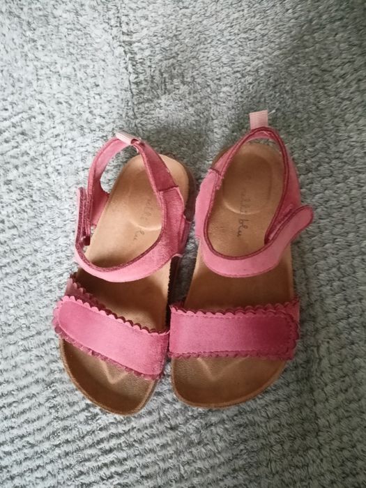 Sandały dziewczęce w kolorze różowym, w rozmiarze 28. Nelli blu