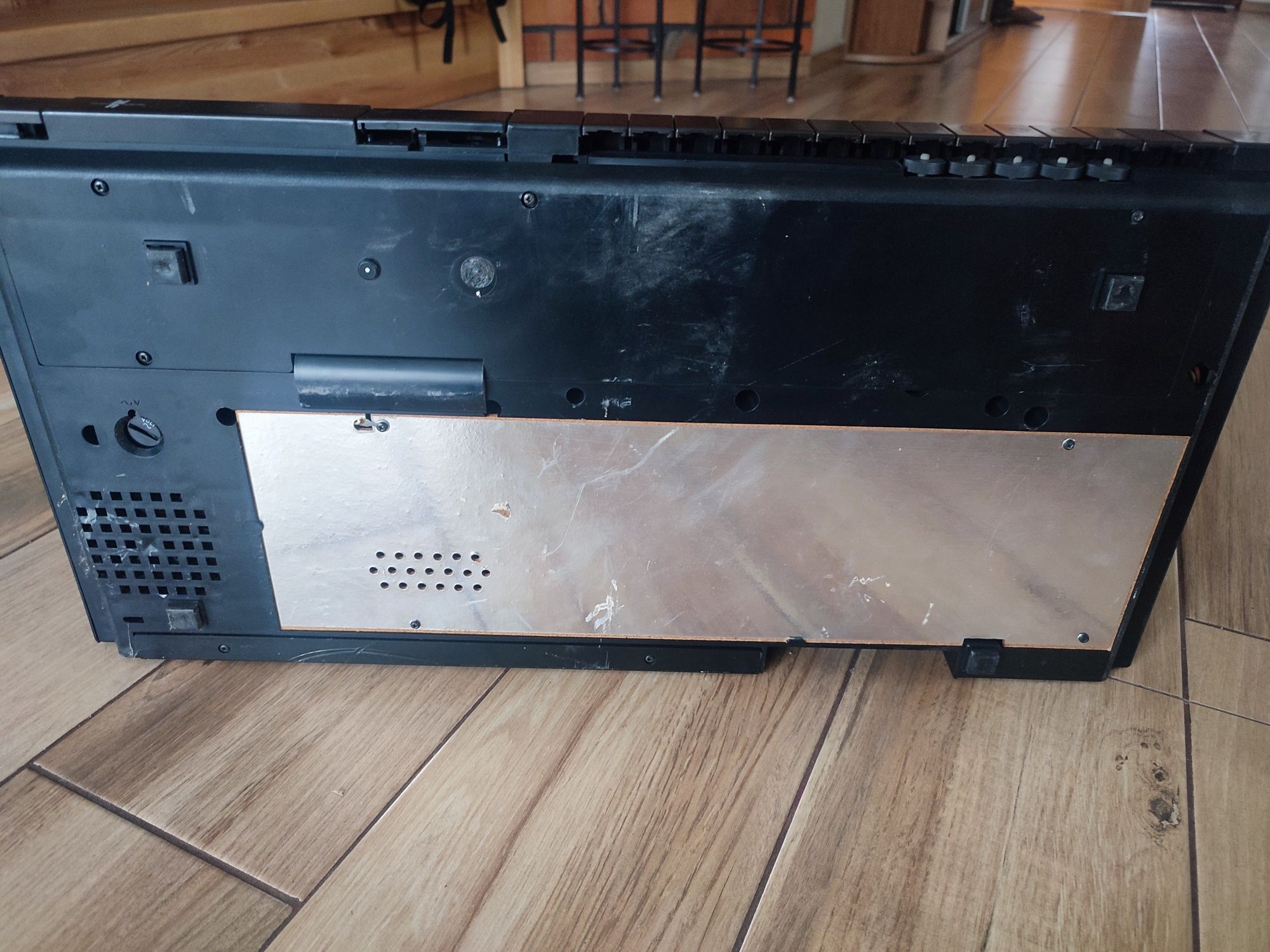 WIOSENNE PORZĄDKI Tuner+ przedwzmacniacz Philips 22 rh743