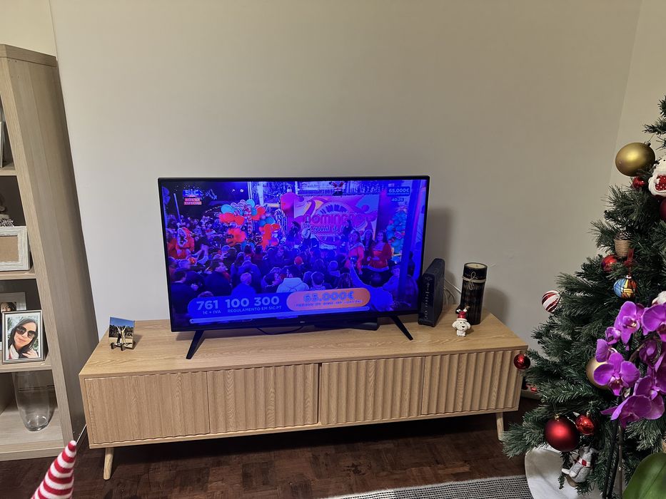 Movel tv novo vs- venta stock