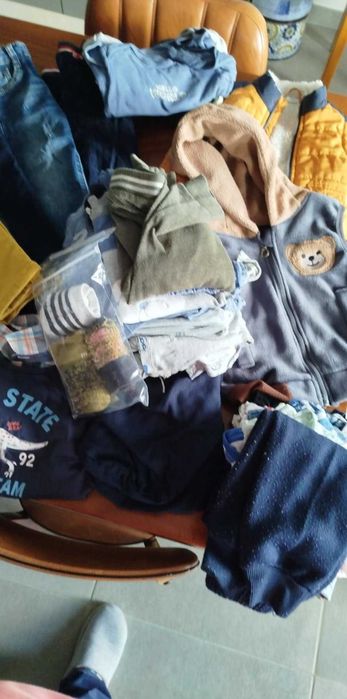 Roupa menino tamanho  12/18 e 18/24