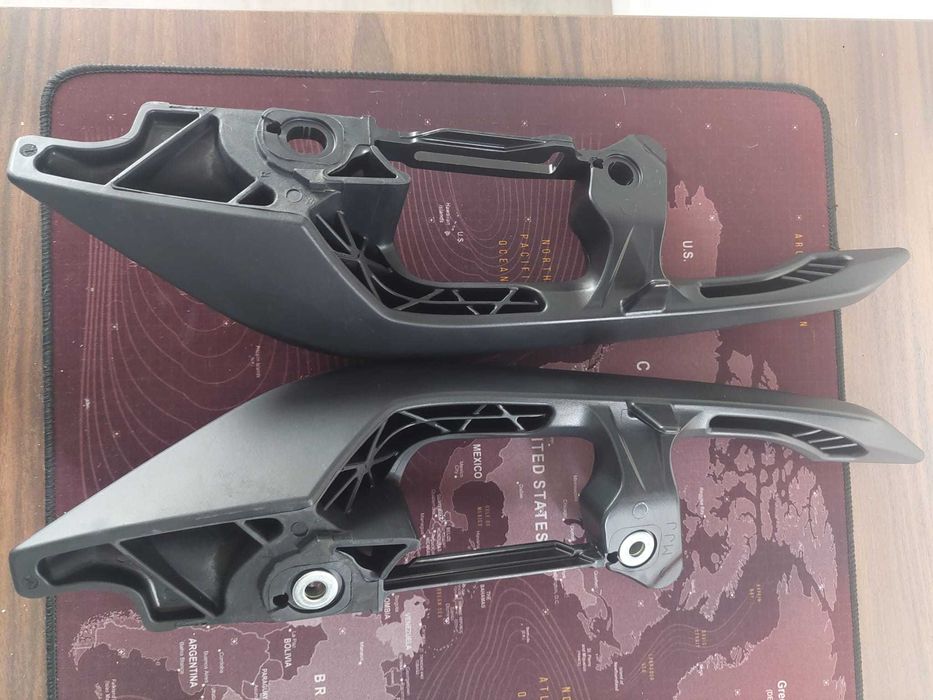 Pegas laterais traseiras/pendura - Honda NC 750 X (NOVO) - 2024