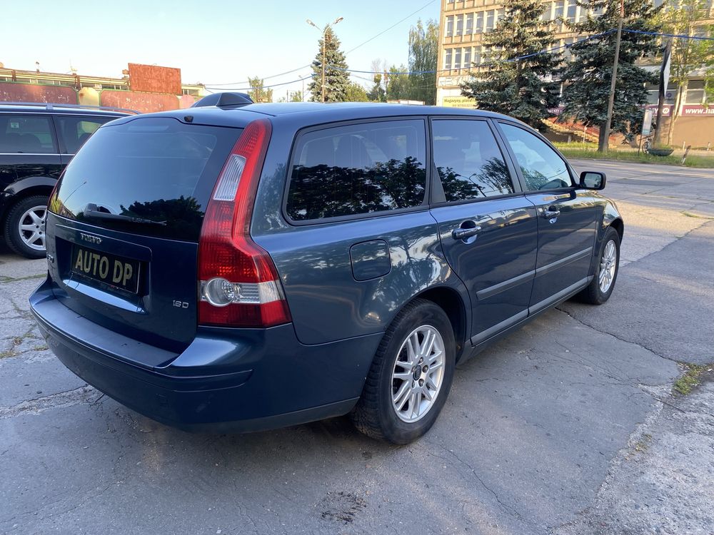 Volvo v50/дизель/механика