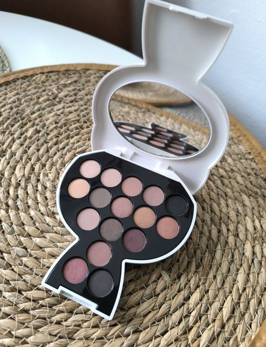Cienie do oczu Karl Lagerfeld