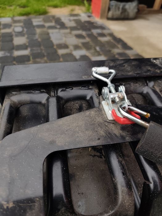 Kanister na diesel do kampera traktora lub auta terenowego