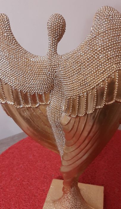 Anioł Opiekun  Statuetka Glamour zlotobrokatowy