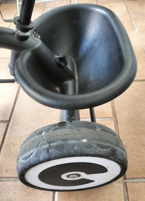 Triciclo Kinderkraft Rosa